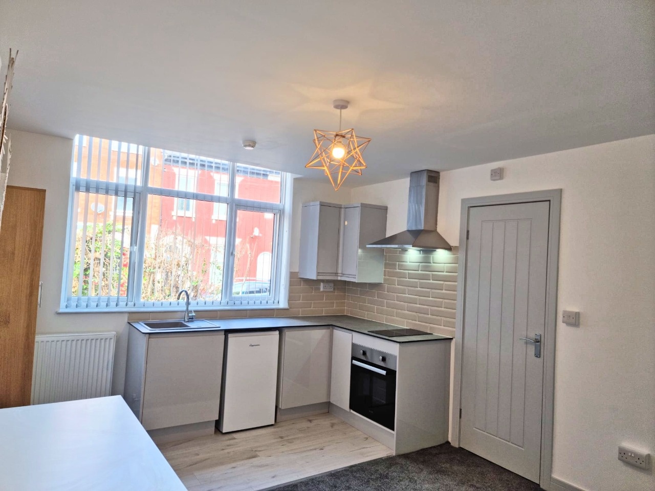 Studio Flat, Park Rd, B13