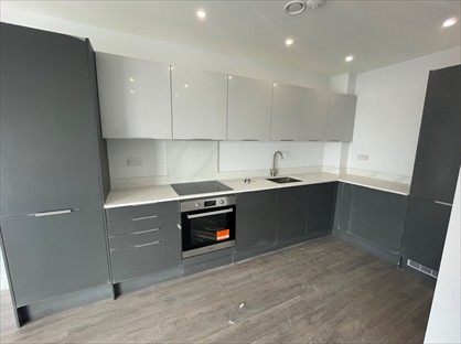 2 Bed Flat, Dominion Road, UB2