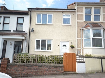 2 Bed Terraced House, Downend Road, BS15