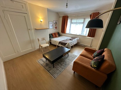 Room in a Shared Flat, Basing Hill, HA9