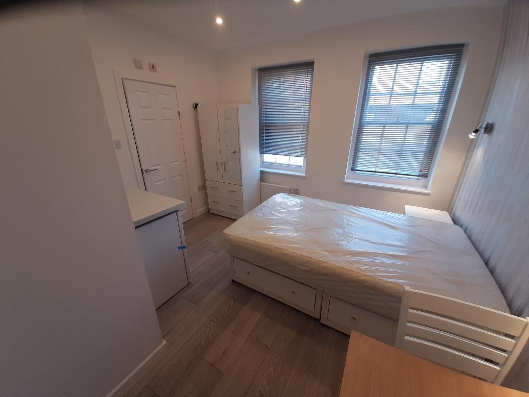 Studio Flat, Tachbrook Street, SW1V, N1 7GU photo 4