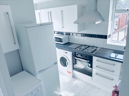 2 Bed Flat, Russell St, RG1