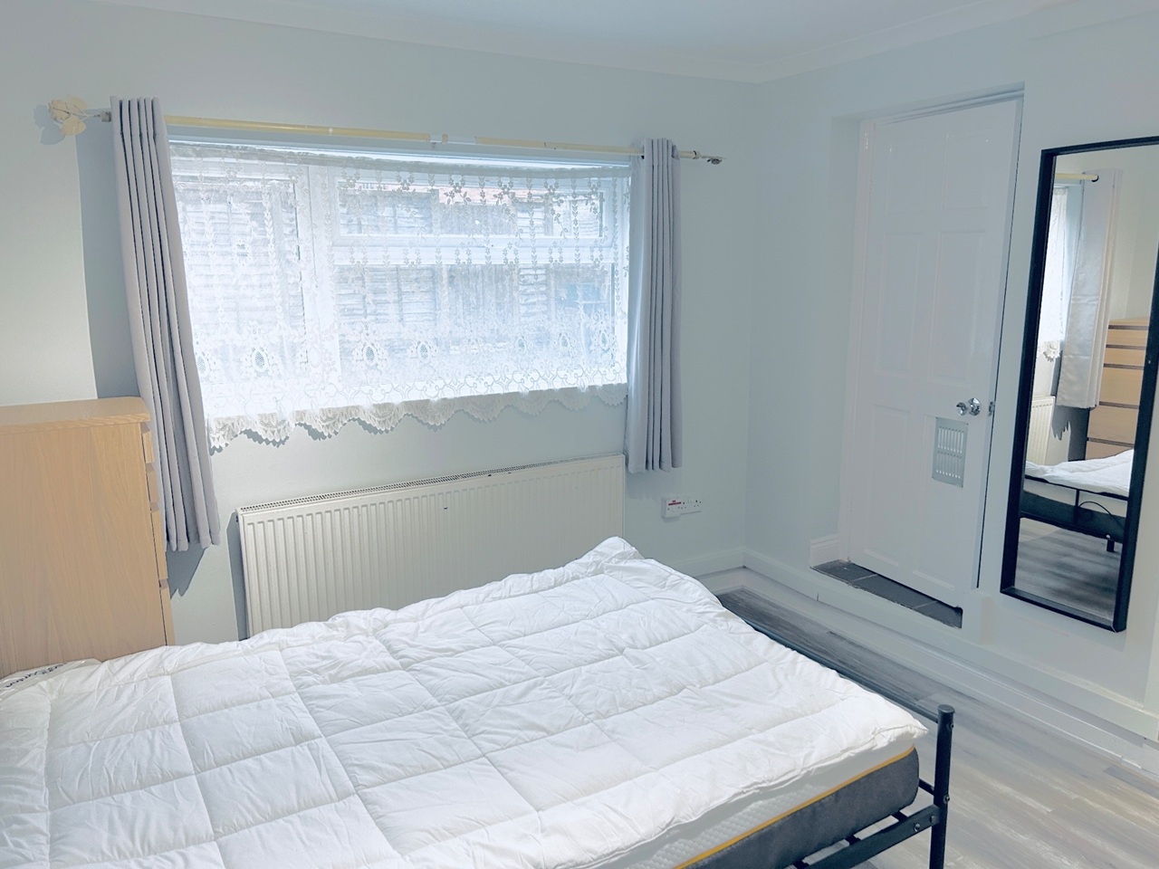 Studio Flat, Russell St, RG1 photo 4