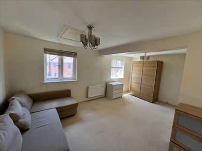 4 Bed Terraced House, Ruskin Groove, ME15