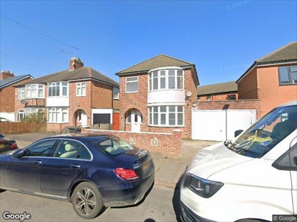 3 Bed Detached House, Wyvern Avenue, LE4