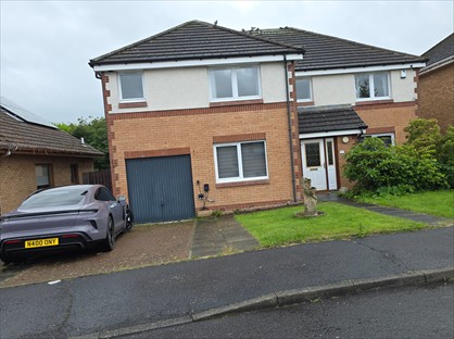 5 Bed Detached House, Wallace Wynd, ML8