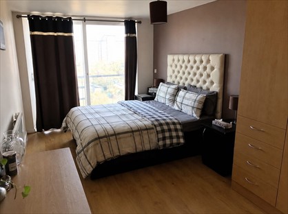 Room in a Shared Flat, Azalea House, TW13