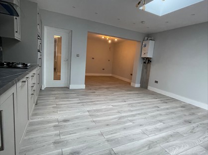 5 Bed Terraced House, Seymour Avenue, LU1