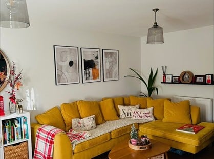 2 Bed Semi-Detached House, Bramling Cross, OX13