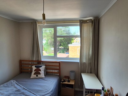 2 bed flat/apartment for rent in 2 Bed Flat, Constitution Hill, GU22