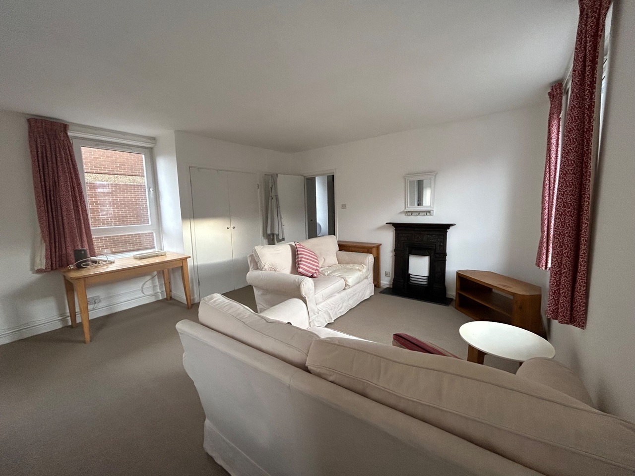 Studio Flat, Wincott Street, SE11, N1 7GU photo 2