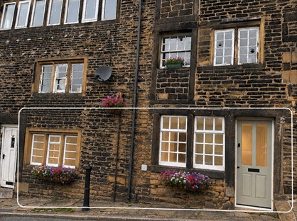 1 Bed Flat, Dobcross, OL3