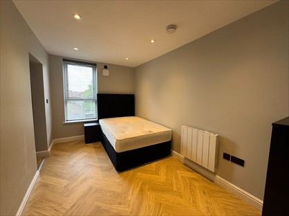 Studio Flat, College Road, DN1