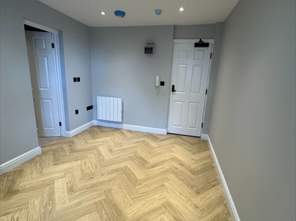 Studio Flat, College Road, DN1