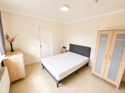 Room in a Shared House, Newmarket Road, CB5