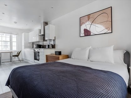 1 Bed Flat, London, W1H