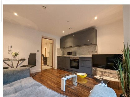 4 Bed Flat, Headford Street, S3