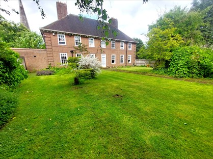 Room in a Shared House, Church Hill Road, B91