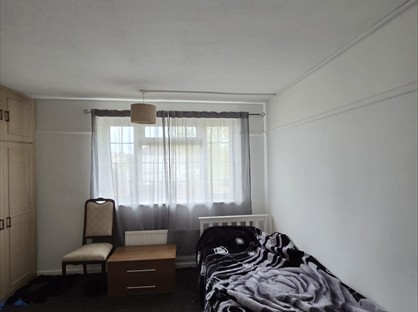 Room in a Shared House, Manor Road, CR4