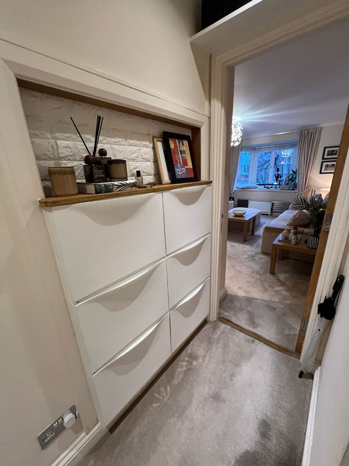 2 Bed Flat, Bunning Way, N7 photo 3
