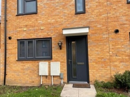 2 Bed End Terrace, Armada Lane, RM13