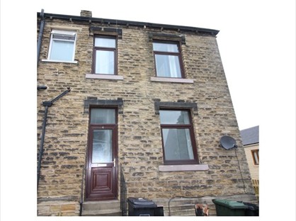 2 Bed Terraced House, Nabcroft Rise, HD4