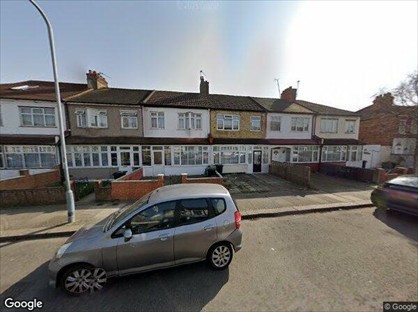2 Bed Flat, Hampton Road, IG1