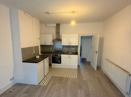 1 Bed Flat, Cranbrook Road, IG1