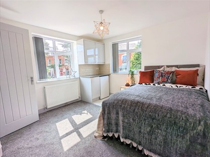 Room in a Shared House, Park Road, B13