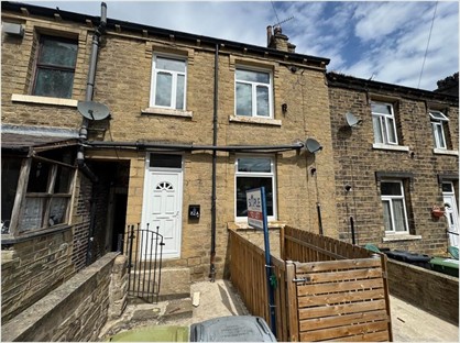 2 Bed Terraced House, Crosland Road, HD1