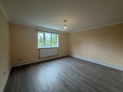 1 Bed Flat, Harrier Way, E6