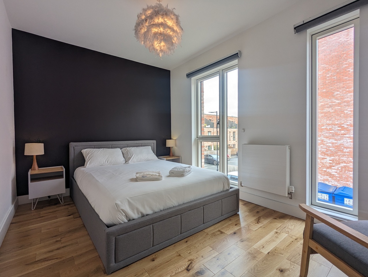2 Bed Semi-Detached House, Adelphi St, M3 photo 3