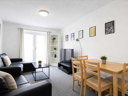 2 Bed Flat, Ings Road, WF1