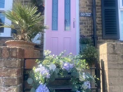 2 Bed Terraced House, York St, PO31