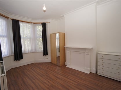 3 Bed Flat, Meads Road, N22