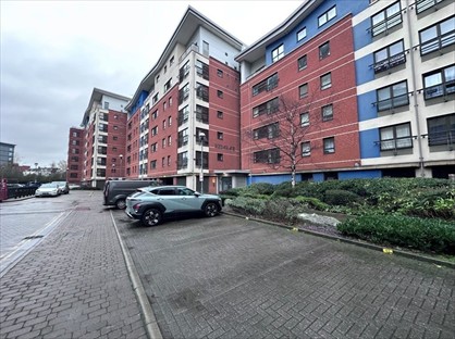1 Bed Flat, Millsands, S3