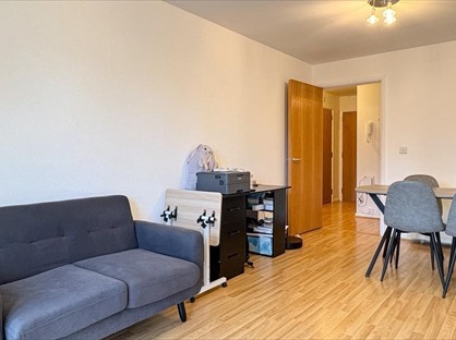 1 Bed Flat, Putney Wharf, SW15