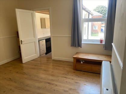 1 Bed Flat, St. Catherines Avenue, DN4