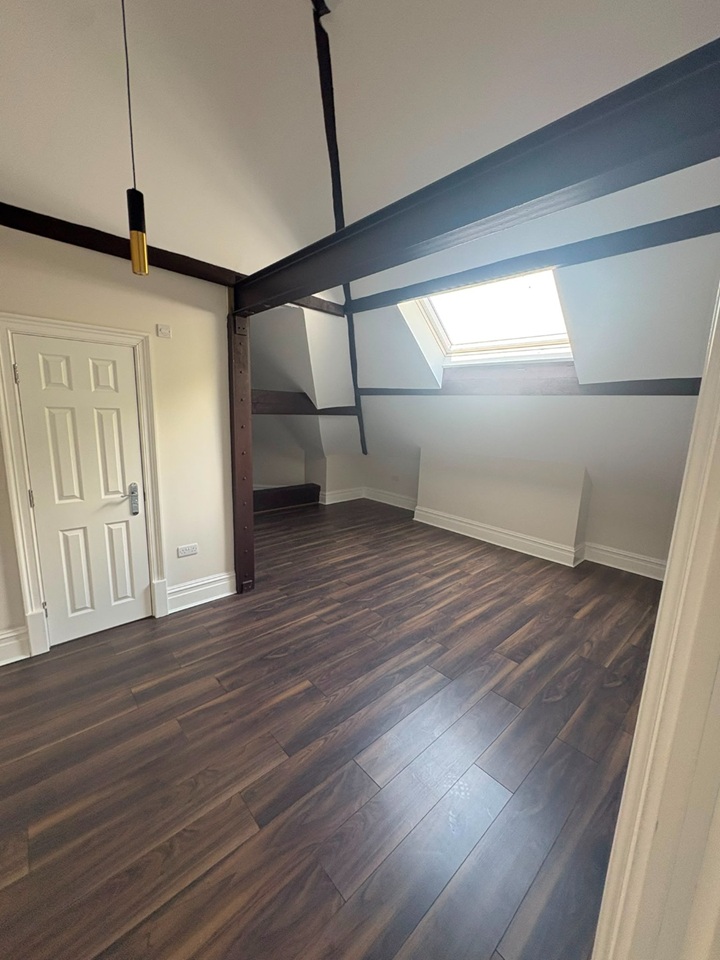 3 Bed Flat, Ullet Rd, L8 photo 4