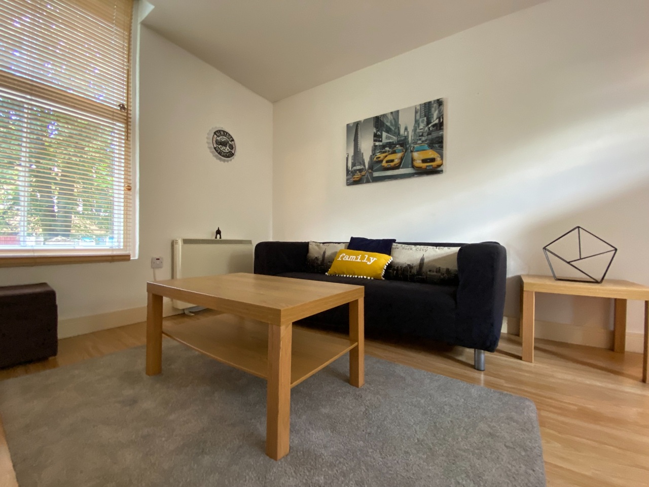 2 Bed Flat, Bed Luxury, LE1 photo 4