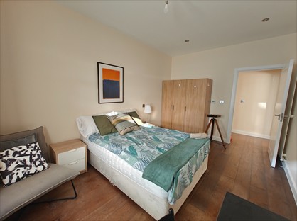 Room in a Shared Flat, Loren Apartments, E14