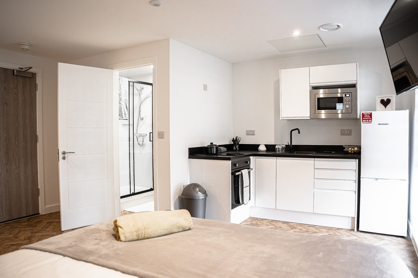 Studio Flat, Bridge St West, B19 photo 4
