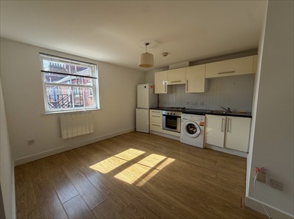 Studio Flat, West Street, LE1