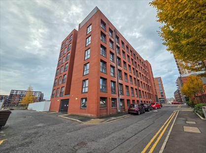 2 Bed Flat, Albert Mill, M5