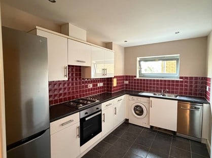 1 Bed Flat, Hart Street, ME16