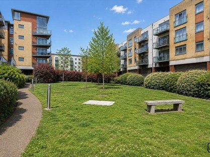1 Bed Flat, Hart Street, ME16