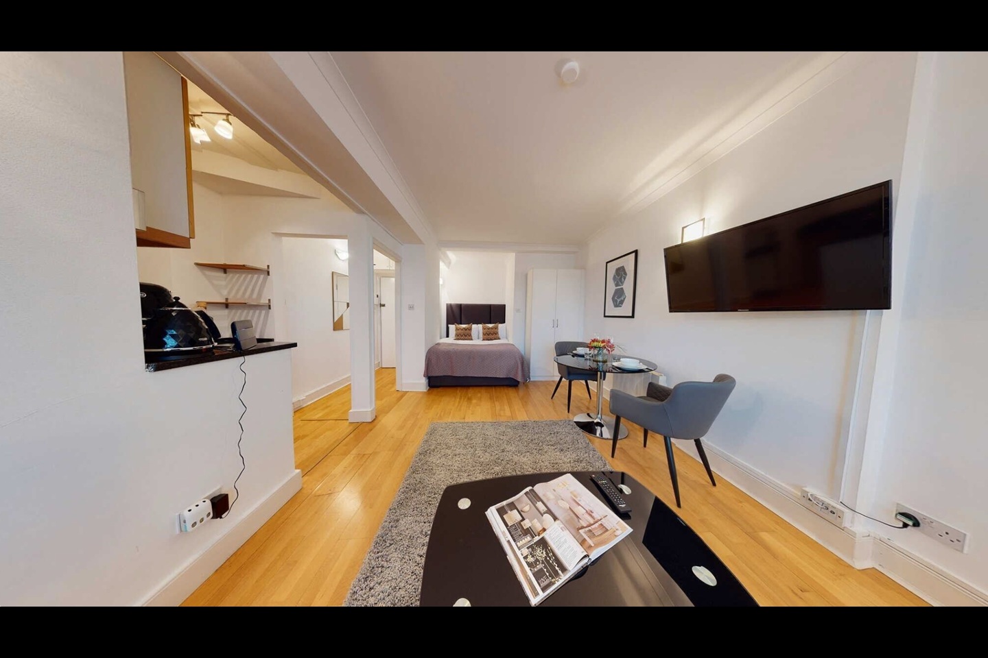 Studio Flat, Hill St, W1J, N1 7GU photo 2