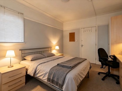 6 bed room for rent in Room in a Shared House, Victoria Avenue, BH9
