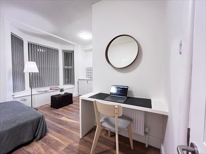 Room in a Shared House, Bedford Road, L4