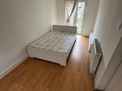 Room in a Shared House, Eastern Avenue East, RM1